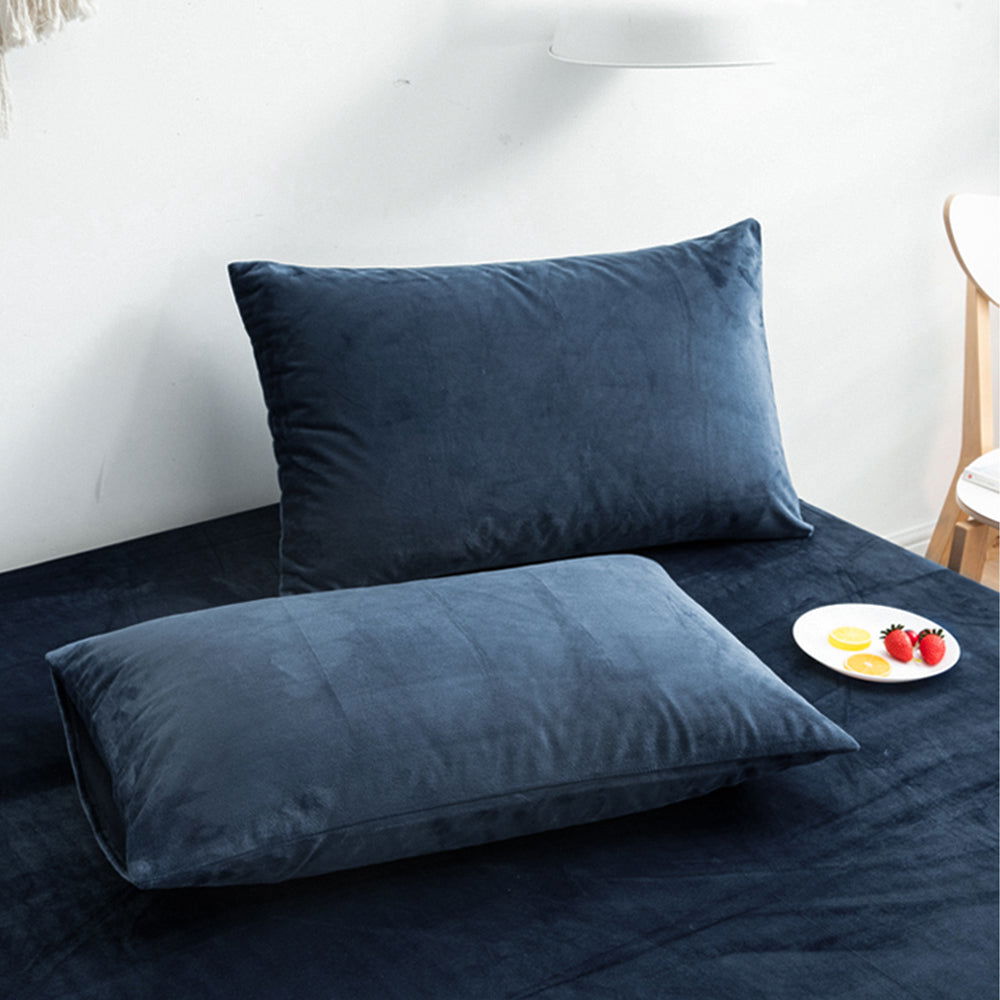 NTBAY 2 Pack Zippered Velvet Pillowcases - NTBAY