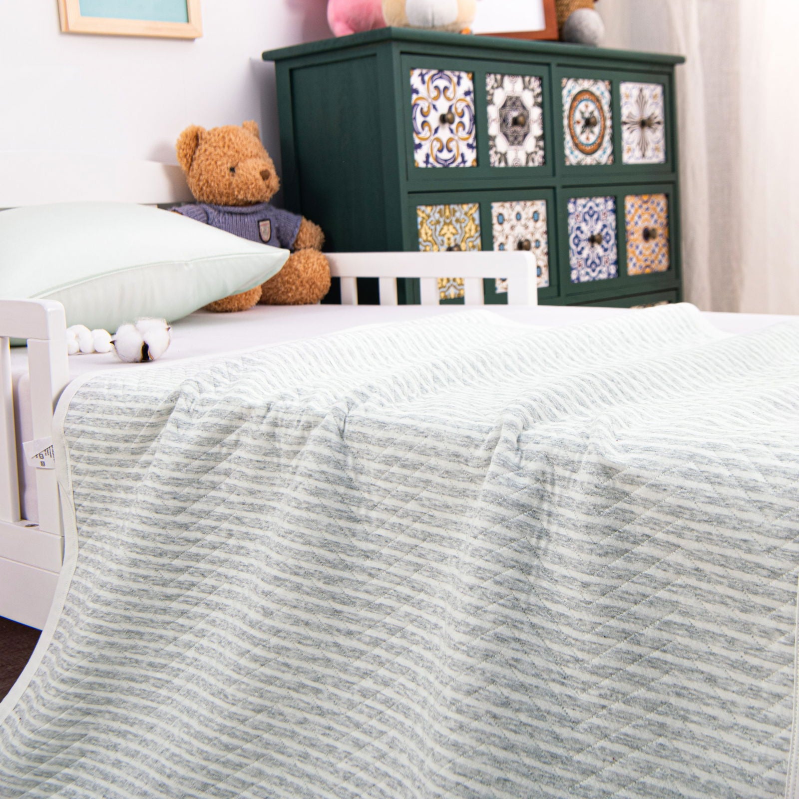 NTBAY Jersey Cotton Quilted Toddler Blanket - NTBAY